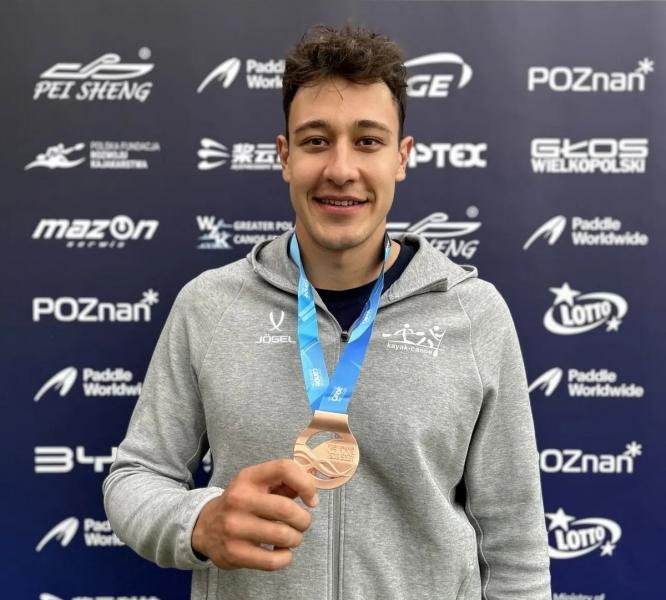 Рязанец Захар Петров завоевал медаль чемпионата мира по гребле